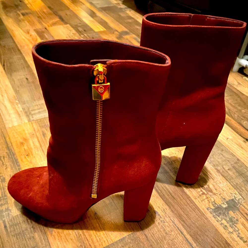 Michael Kors boots -size 7